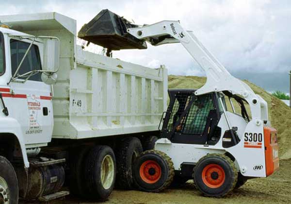 �������������-Bobcat-S300
